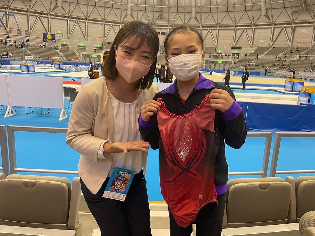 寺本明日香のインスタグラム：「私の推し投稿させてください✨ ZERO体操クラブ 森井一花ちゃん (いっちゃん🥰)  引退してやっと レオタード渡せました😁 超頑張り屋さんです！  ピースの時 人差し指と中指がくっついちゃう(笑) 返事は、はいっ｀・ε・´∩！！ って感じ😄」