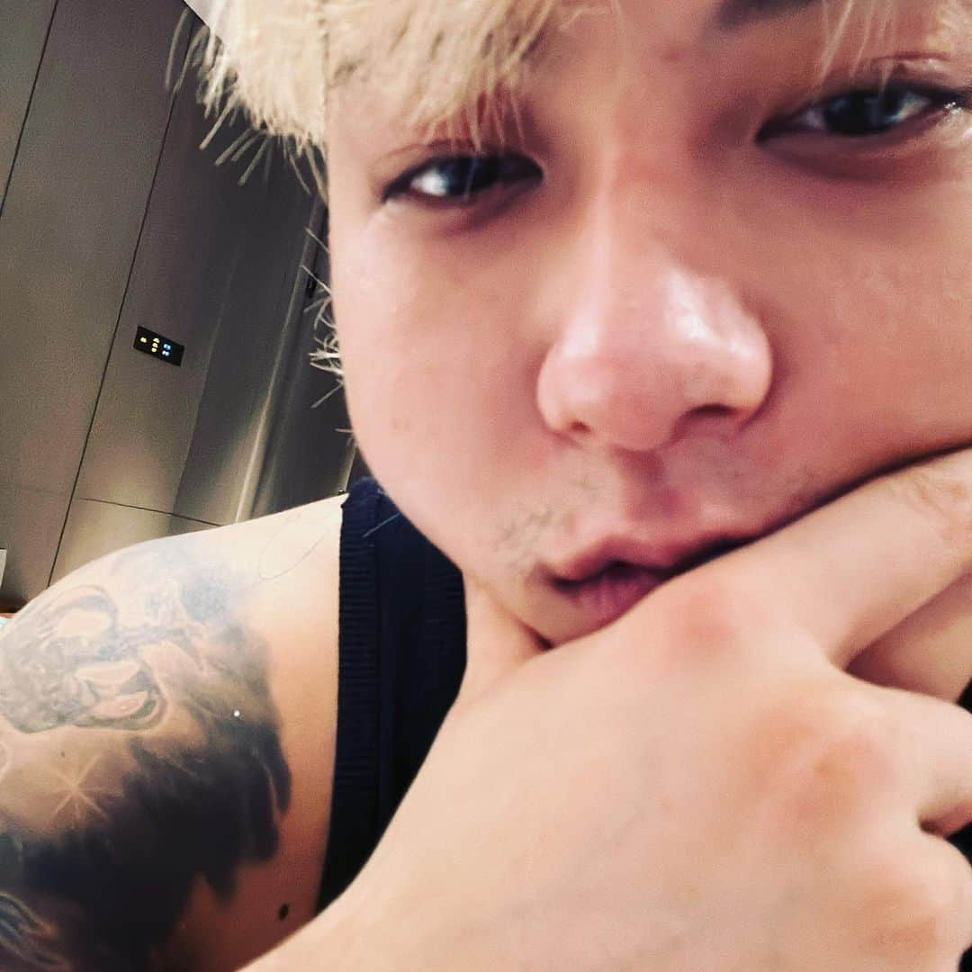 タオ さんのインスタグラム写真 - (タオ Instagram)「🫠」12月10日 22時17分 - hztttao