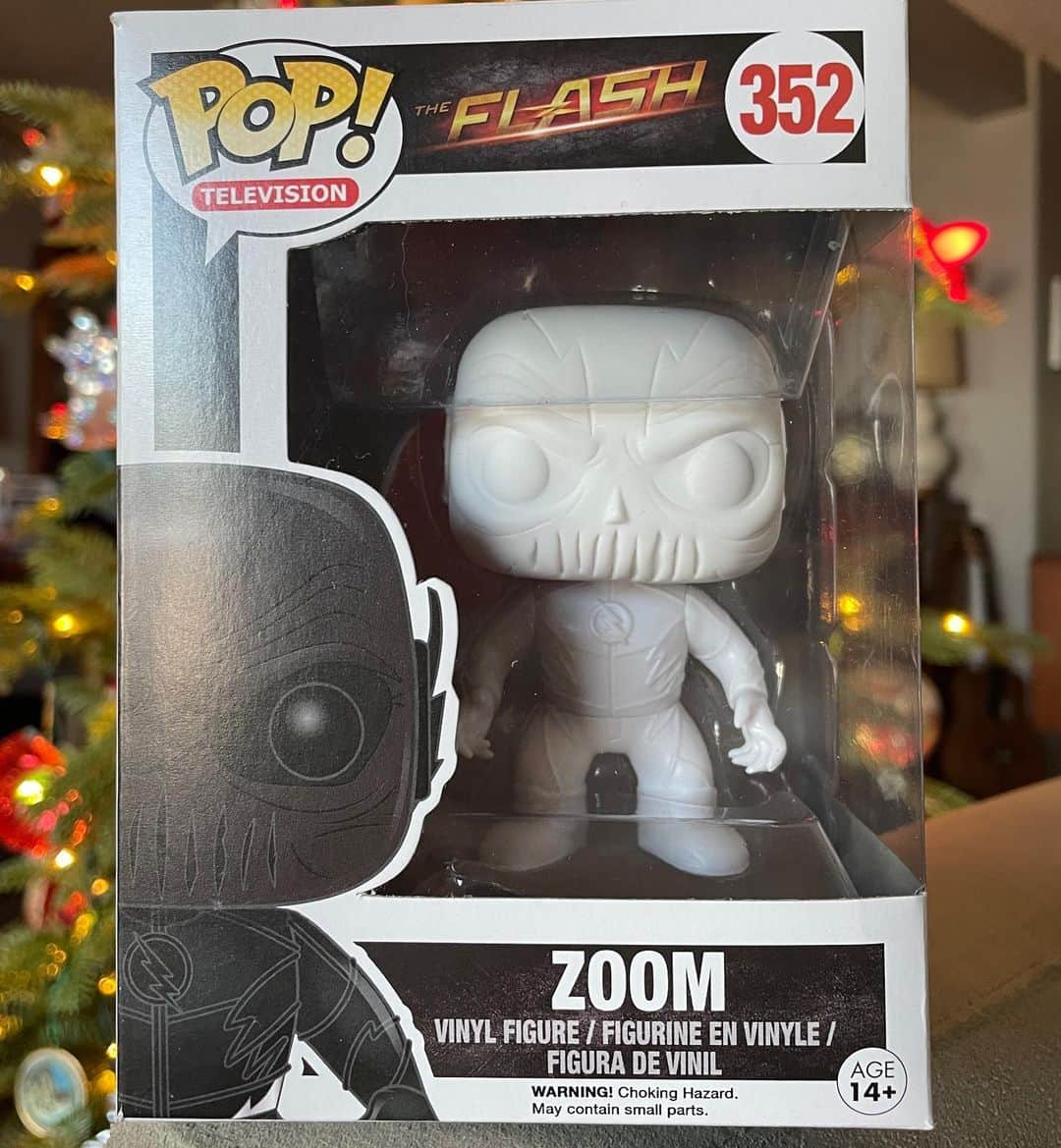 テディ・シアーズさんのインスタグラム写真 - (テディ・シアーズInstagram)「🚨2022 Pop Charity Auction completed.🚨 Selling two rare and vaulted Flash Funko Prototypes out of my collection: Zoom and OG Jay Garrick! I’ll sign em if you want and ship em out as soon as the auction ends. Boxes and Pops are in beautiful condition. 7-Day auction ends Saturday Dec 17th. As always a portion of the sale will go to charity. Happy holidays everyone! Link in bio ⚡️」12月11日 4時51分 - teddysears