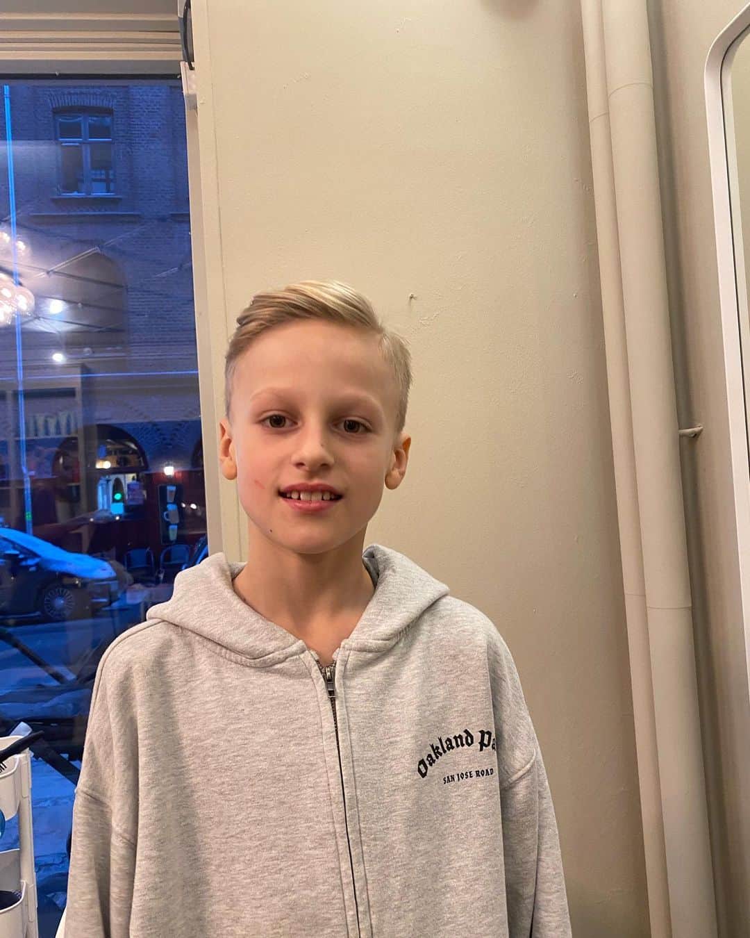 アンデルス・リンデゴーのインスタグラム：「You before me - Happy birthday my beautiful boy💙」