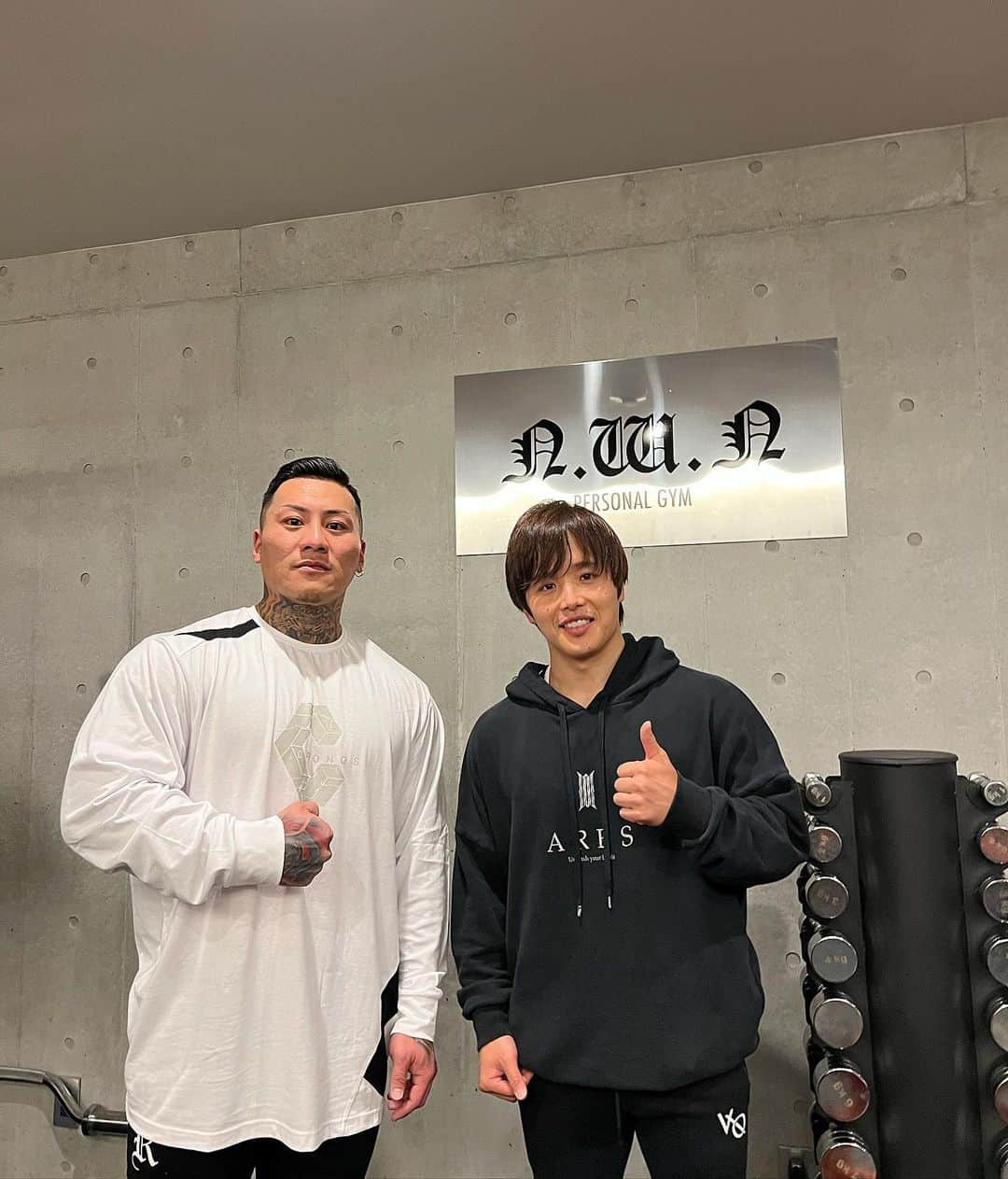 中村直輝さんのインスタグラム写真 - (中村直輝Instagram)「#training#fitnes#workout#gym#physique#bodybuilding#筋肉#筋トレ#ぷろたん#ぷろたん日記   @purotan1214 さん パーソナルさせて頂きました！ かなり緊張しましたが同い年で楽しく出来て安心しました🙇‍♀️ また宜しくお願い致します🙇🏻‍♂️」11月26日 19時59分 - _naokinakamura_