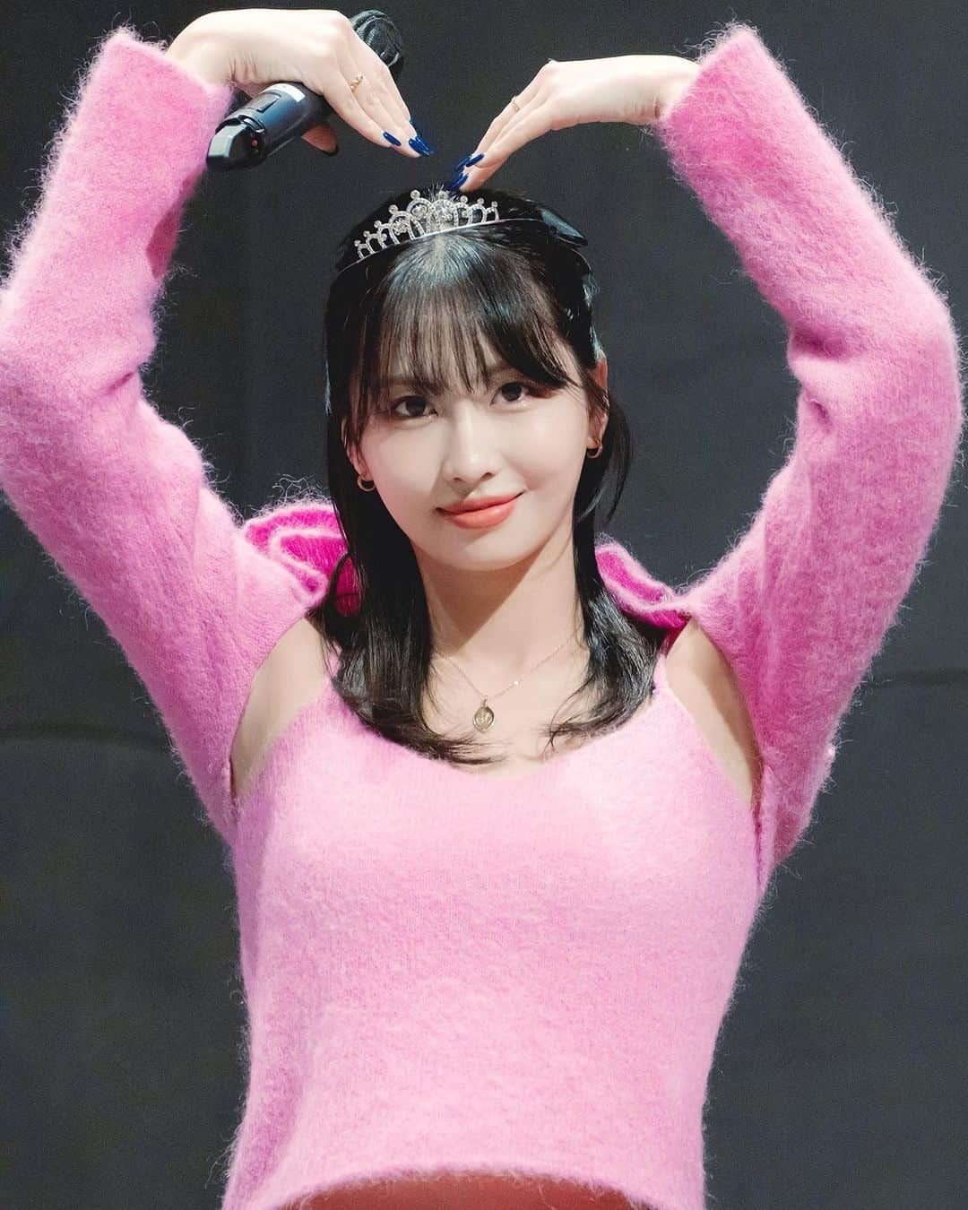 モモさんのインスタグラム写真 - (モモInstagram)「♡ [Fantaken] 221116 - Wonjungyo Fansign Event   -  #MOMO #트와이스 #모모 #平井もも #もも #TWICE ©️OctLovelyStar」11月26日 17時25分 - momojype