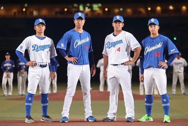 髙橋宏斗さんのインスタグラム写真 - (髙橋宏斗Instagram)「2022.11.26  #中日ドラゴンズ  #高橋宏斗  #ファン感謝祭  #2022」11月26日 22時12分 - takahashi_hiroto19