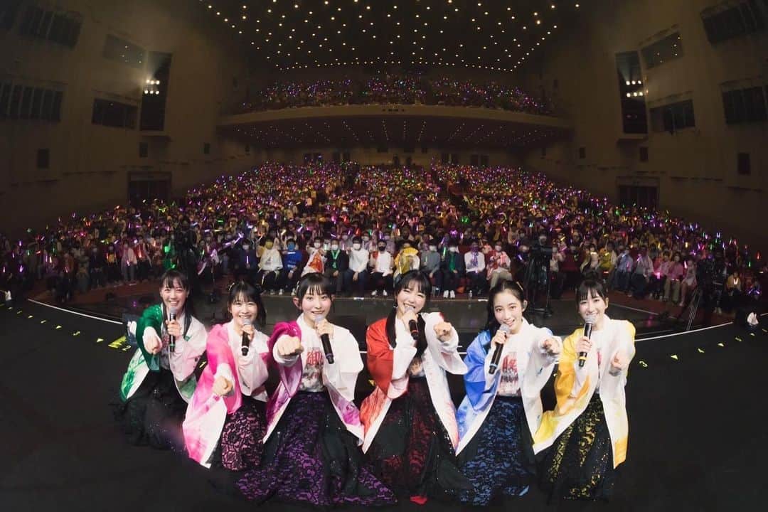 のインスタグラム：「.  2022.11.26. 中野サンプラザ 『御祭sawagi〜踊れ心騒げ〜』  いつもたくさんの愛をありがとう 隊員の皆さんが大好きよ🫶🏻  #踊れ心騒げ  #ばってん少女隊 #瀬田さくら  #九州#福岡#アイドル#ライブ #ばってん少女隊優勝〜！！！✨  .」