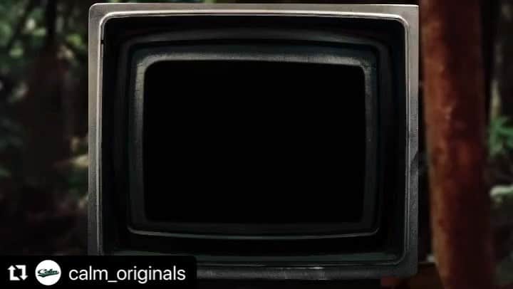 平岡卓のインスタグラム：「この前の冬に撮影した映像が公開されました‼︎ 良かったら暇な時間にでも見てください。  #Repost @calm_originals with @use.repost ・・・ cdp vol.0 was released‼︎ link in bio.  soundtrack by @nk_20_00  motiongraphics by @diegonavira  filmed & edited by @taku_hiraoka @yuyaakada  @yutaro_dp」