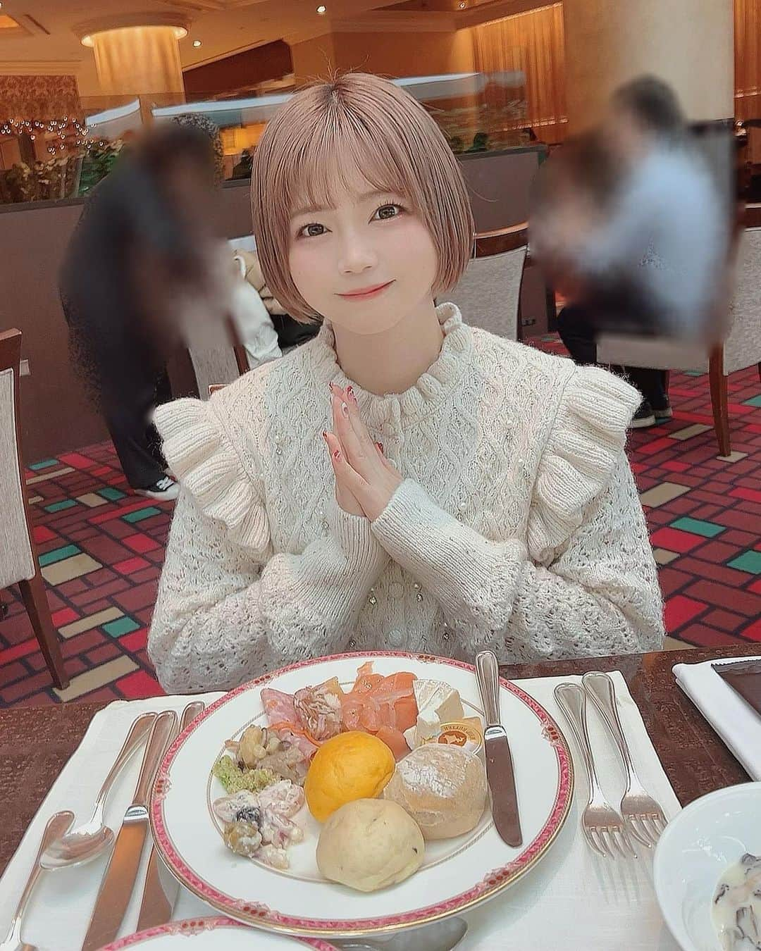 羽咲みはるのインスタグラム：「ランチビッフェ楽しかった〜💓  #ランチビュッフェ  #ウェスティンホテル東京  #ウェスティン東京」