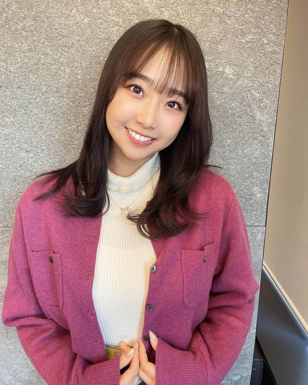 加藤夕夏のインスタグラム：「⁡ ⁡ 今年はカーディガンよく着てます🧶♡ ⁡ ⁡ ⁡ これ着てたらさつまいもってめっちゃ言われるから最近は自分から言うようにしてます🍠 ⁡ さつまいもって美味しいよね！ ⁡ オンラインお話会の服！ ⁡ #好きだ虫 #NMB48 #アイドル  #秋冬コーデ　#うかしふく　#ootd #🍇 #ロングスカート #カーディガン #秋服 #焼き芋 #おいも」