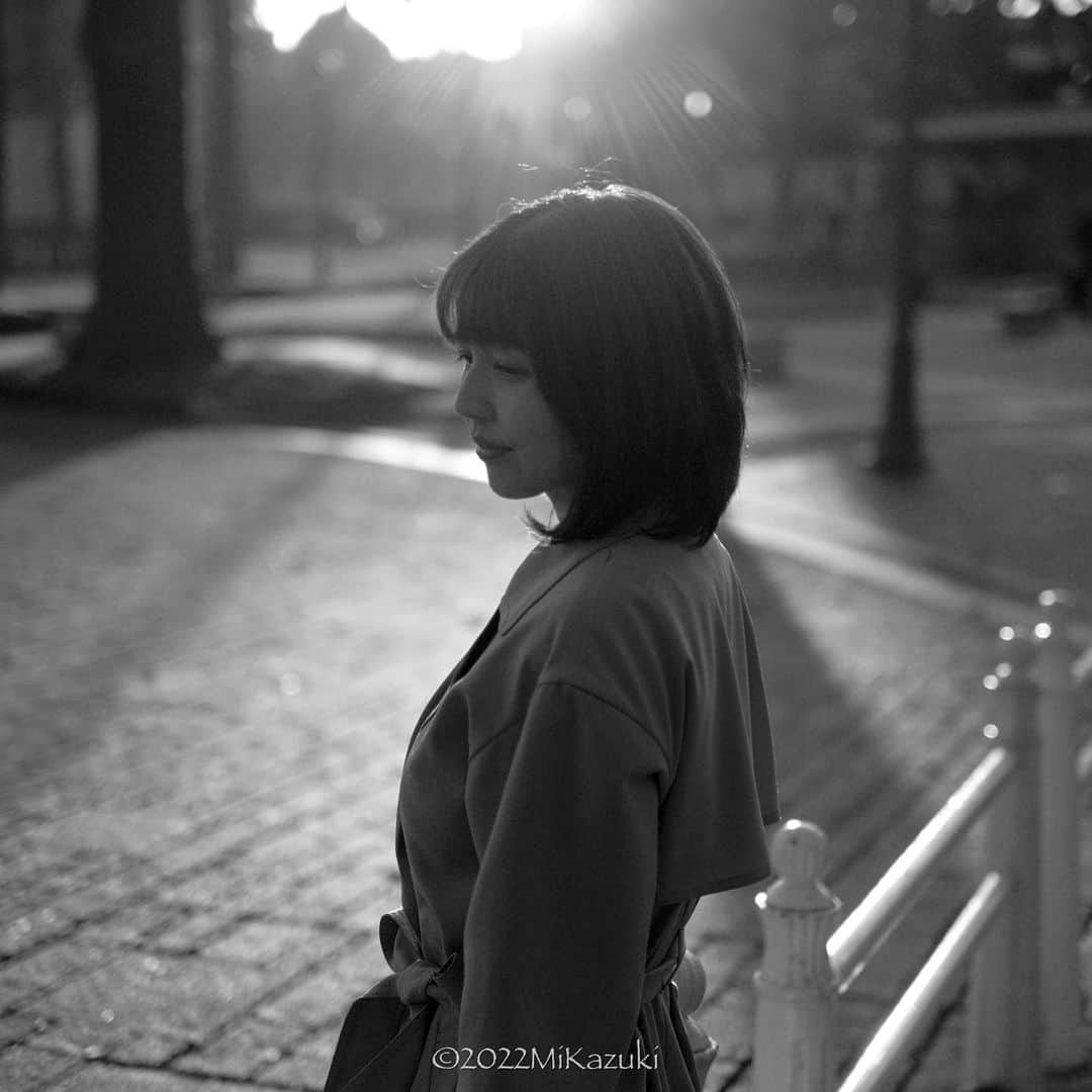 茜結のインスタグラム：「#美少女  #低身長女子 #低身長 #写真好きな人と繋がりたい #モノクロ #白黒 #白黒写真 #モノクローム #撮影好きな人と繋がりたい」