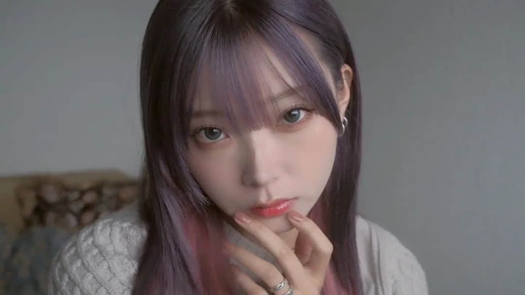 mam（まむ）のインスタグラム：「純欲メイクしました❣❣❣ You Tubeチェックしてね😭♥️  URL，貼れないのかなしい→https://youtu.be/QpeCEDRUYHQ  #mamコスメ#コスメ」