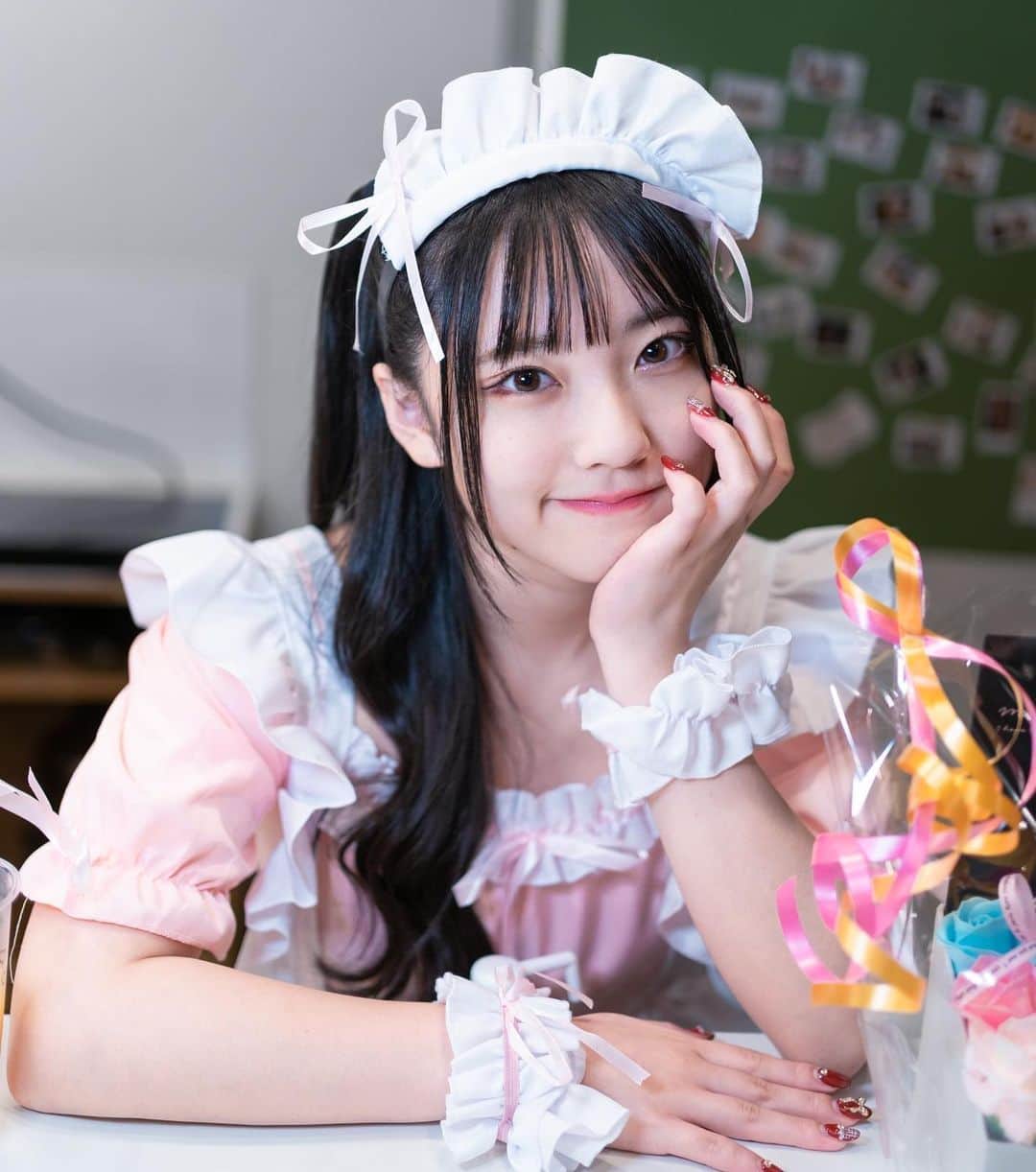 篠原ののかのインスタグラム：「ご主人様っっっ！♡   #メイド  #メイドコスプレ  #アイドル  #idol  #kissbee」