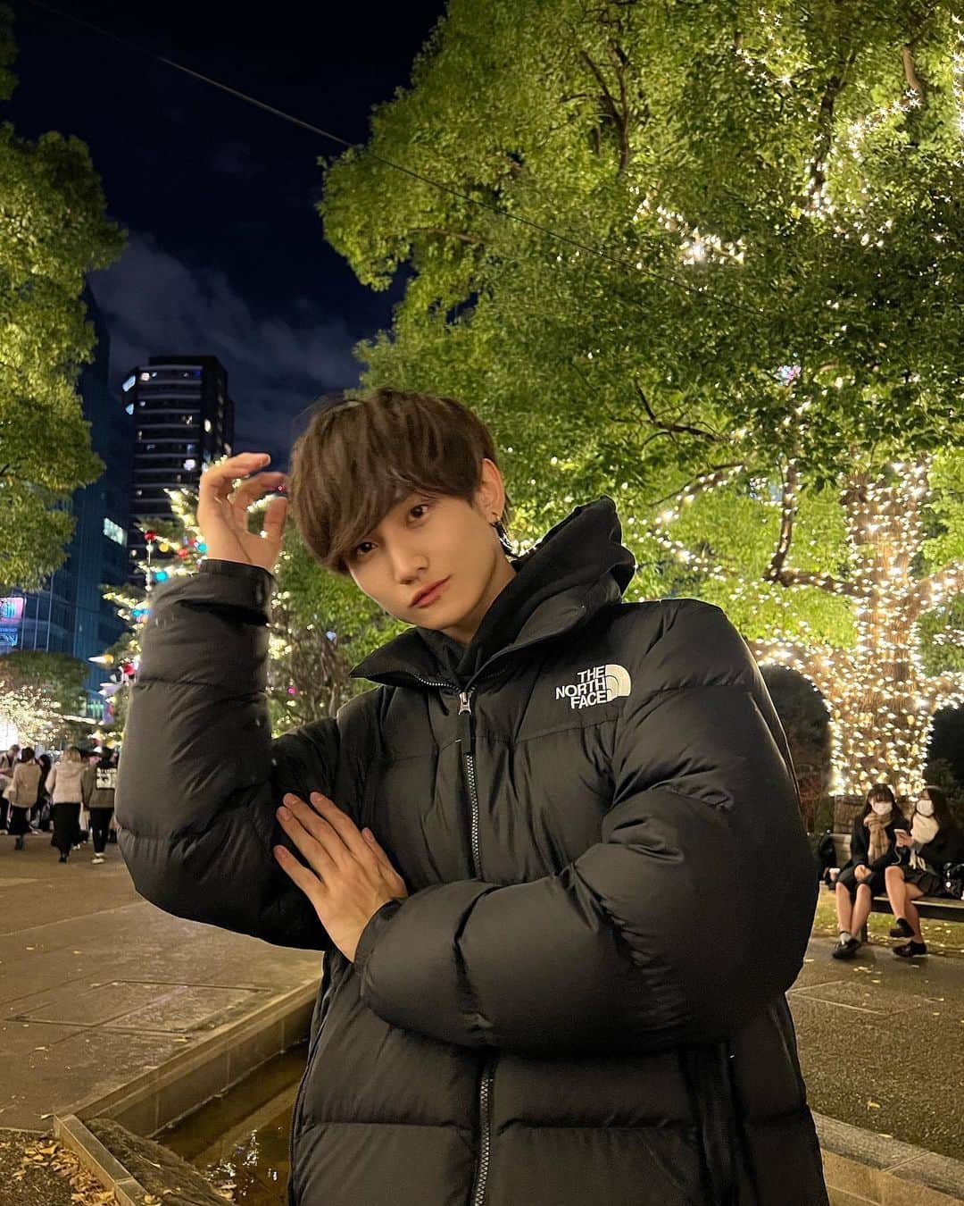 池田陽音（いけはる）のインスタグラム：「綺麗でした✨ ｜ ｜ ｜ ｜ ｜ ｜  ｜ #fff #follow #followforfollowback #follow4followback  #팔로우백  #팔로우  #팔로우환영 #ファッション #韓国  #팔로미  #プチプラコーデ  #韓国ファッション  #韓国ストリート  #ストリートファッション #팔로미  #プチプラコーデ  #プチプラ  #カフェ  #カフェ巡り  #セレクトショップ  #きれいめカジュアル  #ストリートコーデ  #メンズファッション  #メンズコーデ  #古着コーデ  #古着  #マッシュ  #ヘアセット  #ヌプシ  #northface  #ootd」
