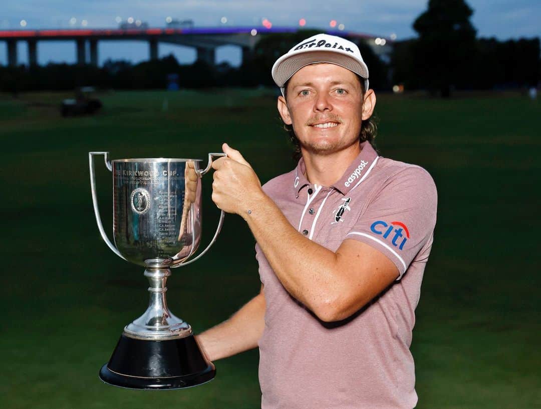 キャメロン・スミスのインスタグラム：「Nothing like a win back home! Thanks to my family, the fans and @pgatouraus for a great week!」