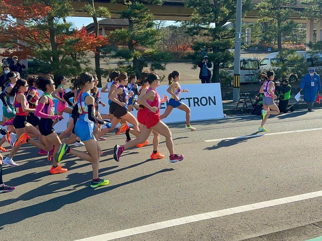 松田瑞生さんのインスタグラム写真 - (松田瑞生Instagram)「＊ クイーンズ駅伝、5位入賞🌟 目標である3位入賞には届きませんでしたが みんなで掴んだ5位入賞。 来年、強くなってまた仙台の地に 戻ってこれるよう頑張ります😊🌟  沢山のご声援ありがとうございました！  ちゃいりん、おかえり❤️ ずっとずっと、待ってたぞっ！！！  #クイーンズ駅伝 #ダイハツ #5位　 #区間5位　 #風強すぎた  #応援ありがとうございました」11月28日 11時15分 - u5uv3v