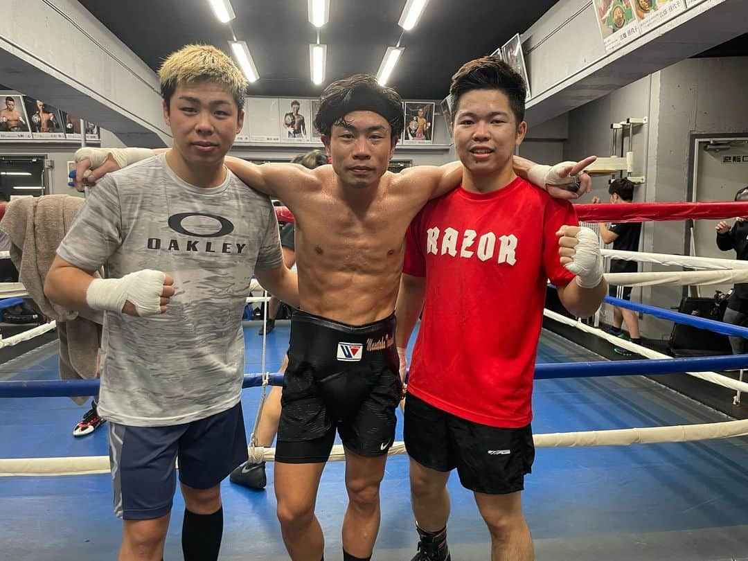 谷口将隆のインスタグラム：「. . sparring partner🥊🔥 thanks… . . #boxing #ボクシング #スパーリング　#sparring #matador #マタドール #イチテンロク　#谷口将隆 #細川兼伸　#花田颯 #2人とも　#強い　 #ほんでなんせでかい」