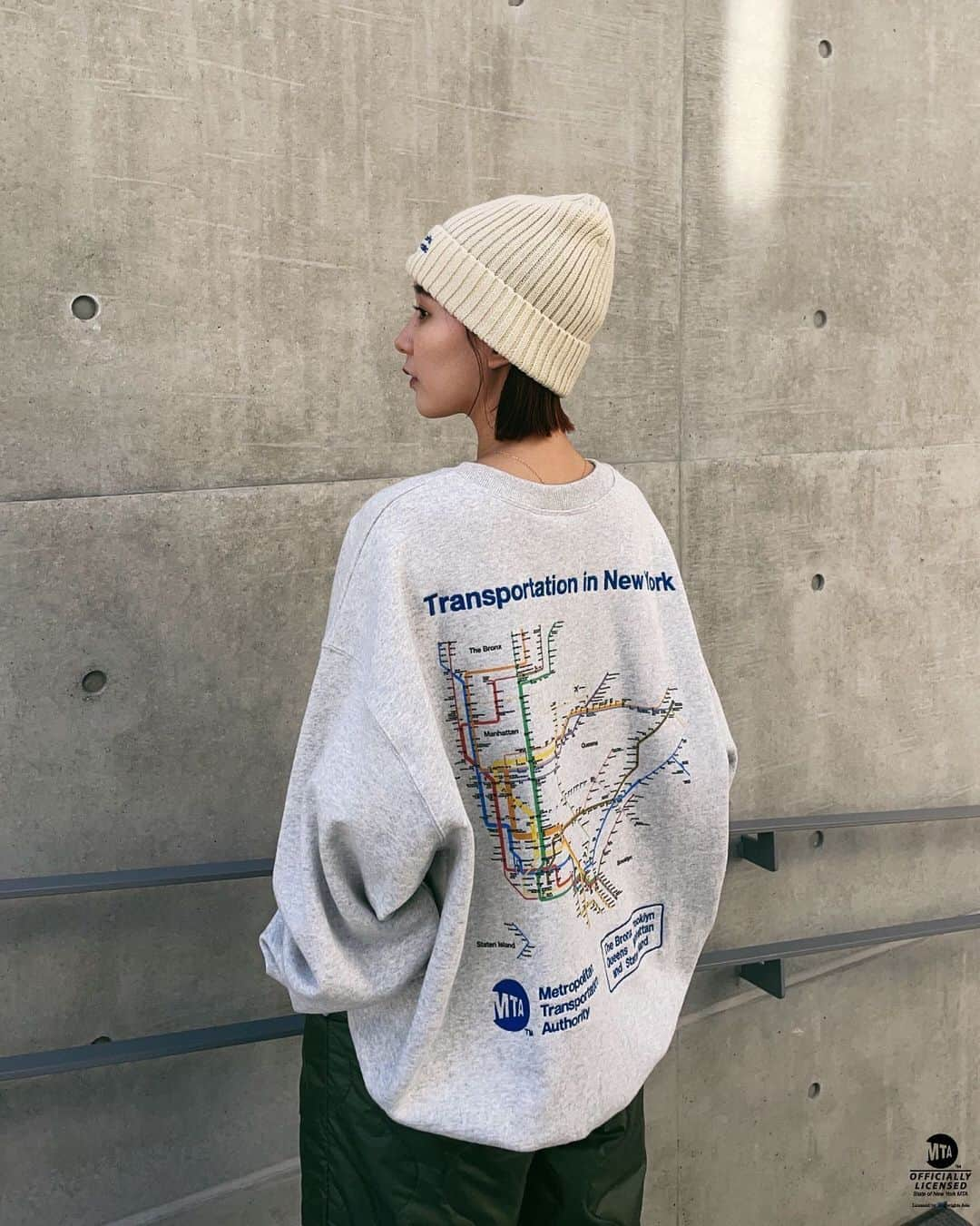 MOUSSY SNAPさんのインスタグラム写真 - (MOUSSY SNAPInstagram)「#MOUSSYSNAP @re_ka622 162cm  ・MTA×MOUSSY SUBWAY MAP PULLOVER(010FAQ01-5150) ・MTA×MOUSSY EMBROIDERY KNIT CAP(010FAL01-5180) ・QUILTING STRAIGHT PANTS(010FAK30-6680) 全国のMOUSSY店舗／SHEL'TTER WEBSTOREにて発売中。  #MOUSSY #MTA #MTAsubway @mta」11月28日 21時08分 - moussysnap