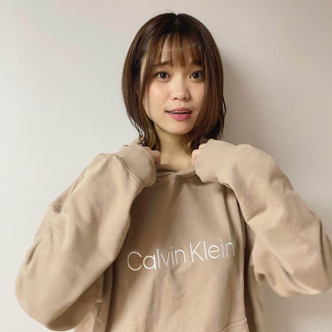 広沢麻衣さんのインスタグラム写真 - (広沢麻衣Instagram)「ぴーす  @azuna_  撮影☺︎✌︎  #calvinklein」11月29日 14時34分 - hrswmai