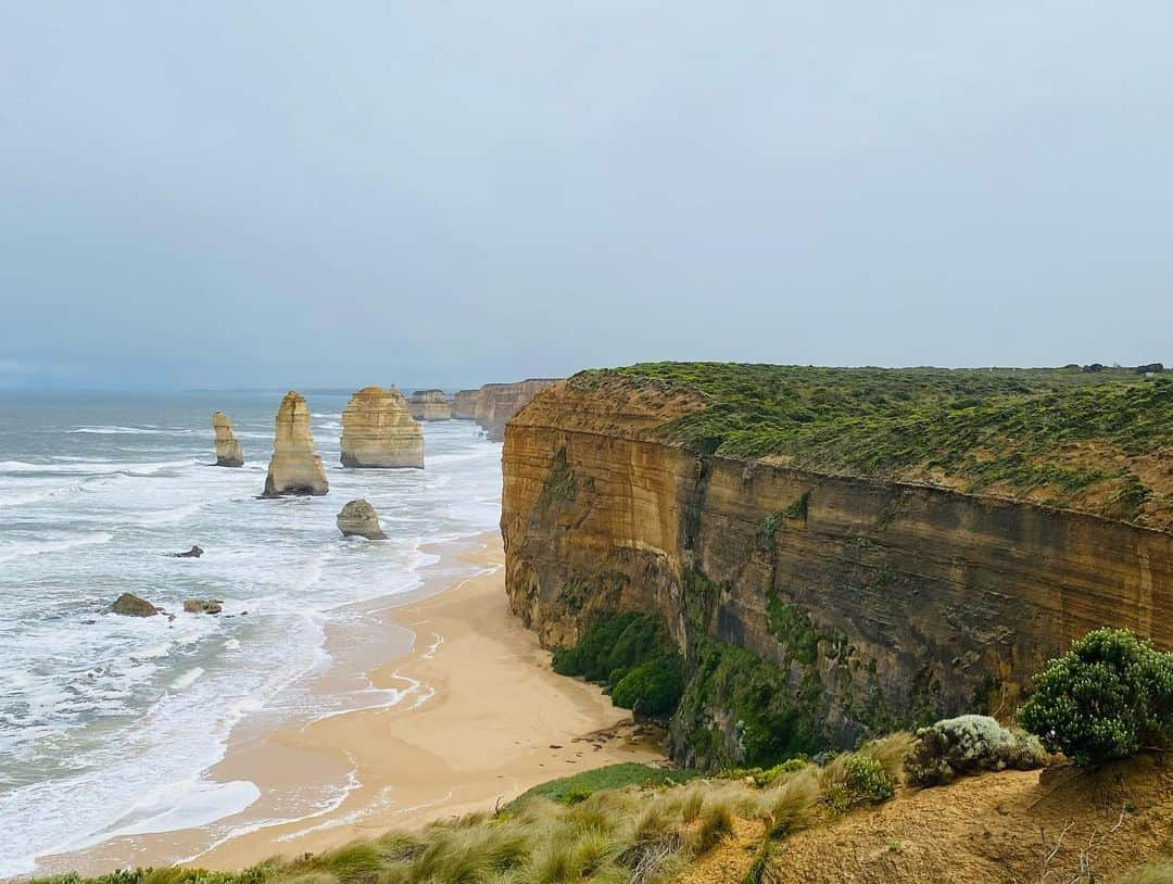 ユナ・デュフネさんのインスタグラム写真 - (ユナ・デュフネInstagram)「🇦🇺 Beacheeeeees 🌊 📍Ocean Grove 📍Port Campbell 📍Cap Otway 📍Apollo Bay  📍Wye River 📍Lorne  📍Torquay  . . . #Beach #South #Australia #Beautiful #Sea #Sun #Road #Amazing #Trip #View #surfparadise」11月29日 16時27分 - youna_d