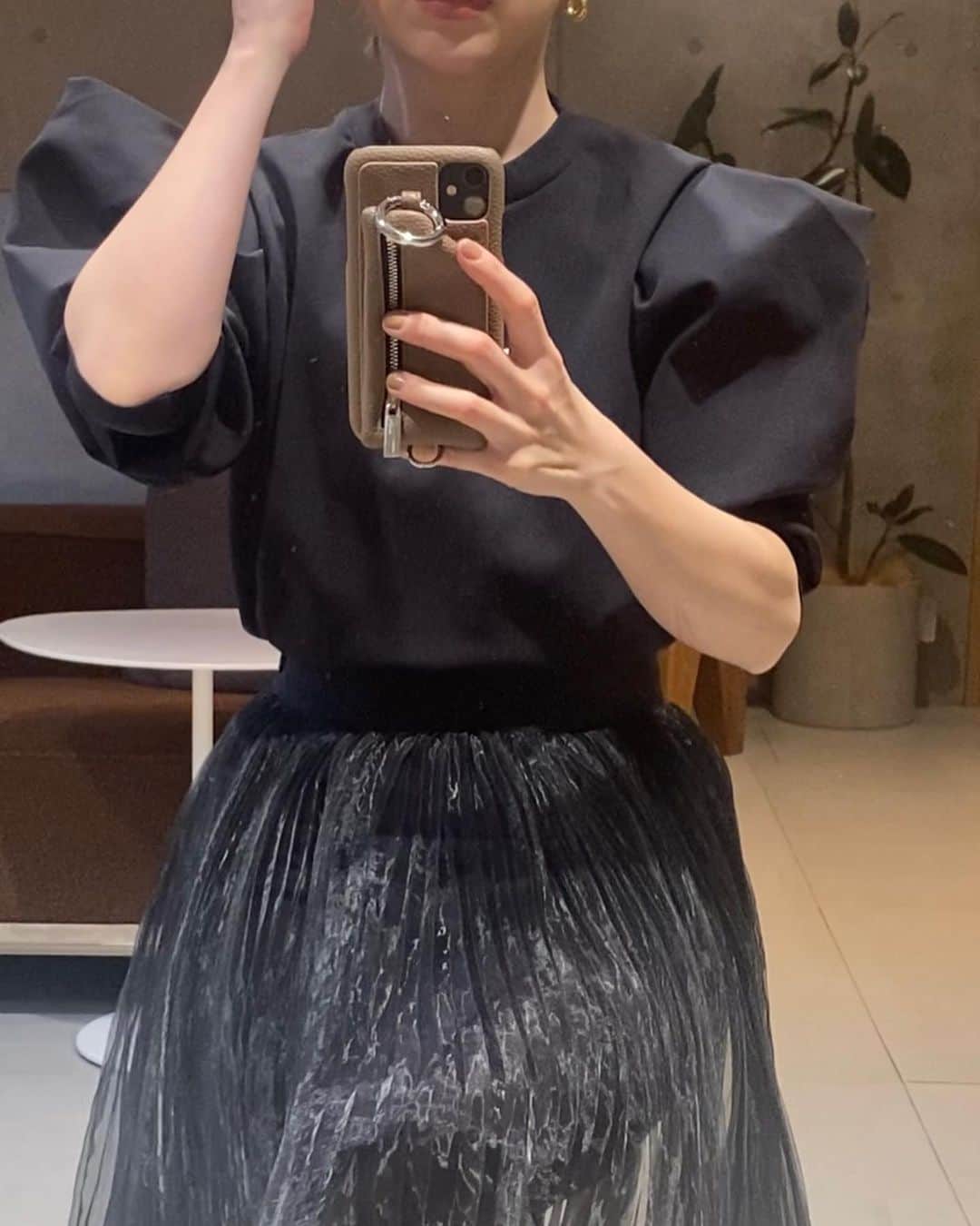 土田瑠美のインスタグラム：「最近のお洋服🤳」