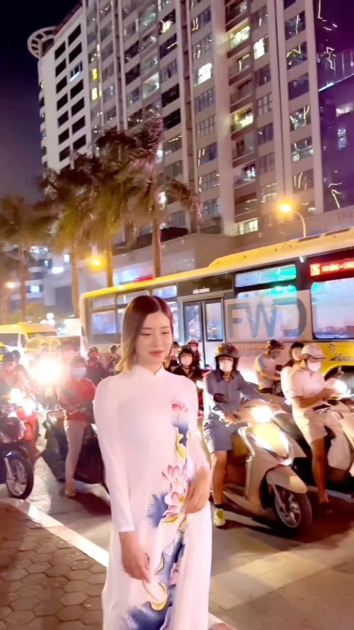 Dj Sodaのインスタグラム：「밤에는 시원한 베트남💕」