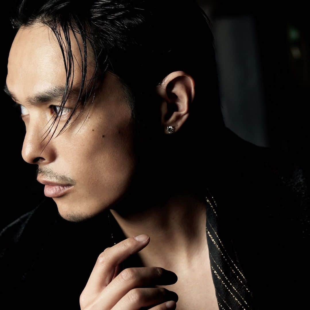 今市隆二のインスタグラム：「RYUJI IMAICHI  @viandnyl  @akinoriito_i  @stylistwatanabeyasuhiro  #goodnight」