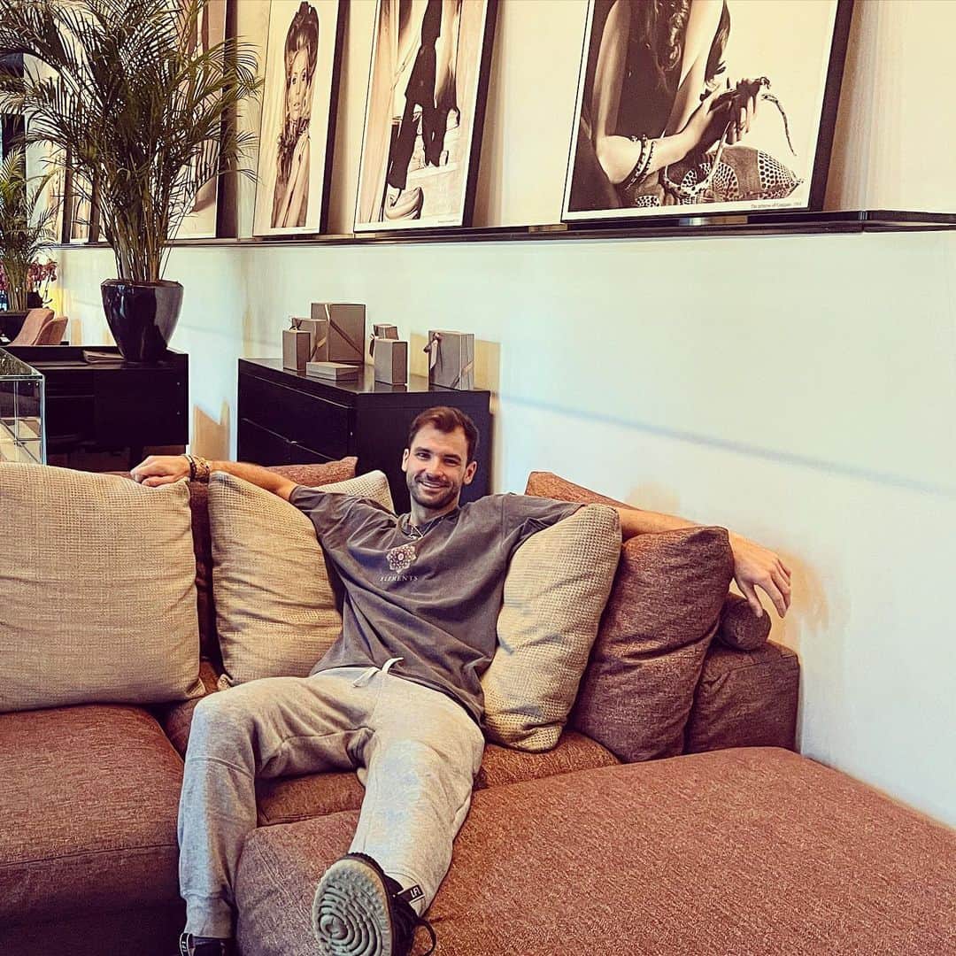 グリゴール・ディミトロフのインスタグラム：「An amazing stay in Milano thanks to @bulgarihotels 🙏🏼  #bulgarihotelmilano」