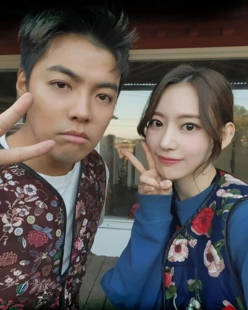 カンナム のインスタグラム：「선배가 나를 못아라봄.... 그전도로 나 살찜?? 겁도 없꾸라 많이 봐주세요~^^^^^」