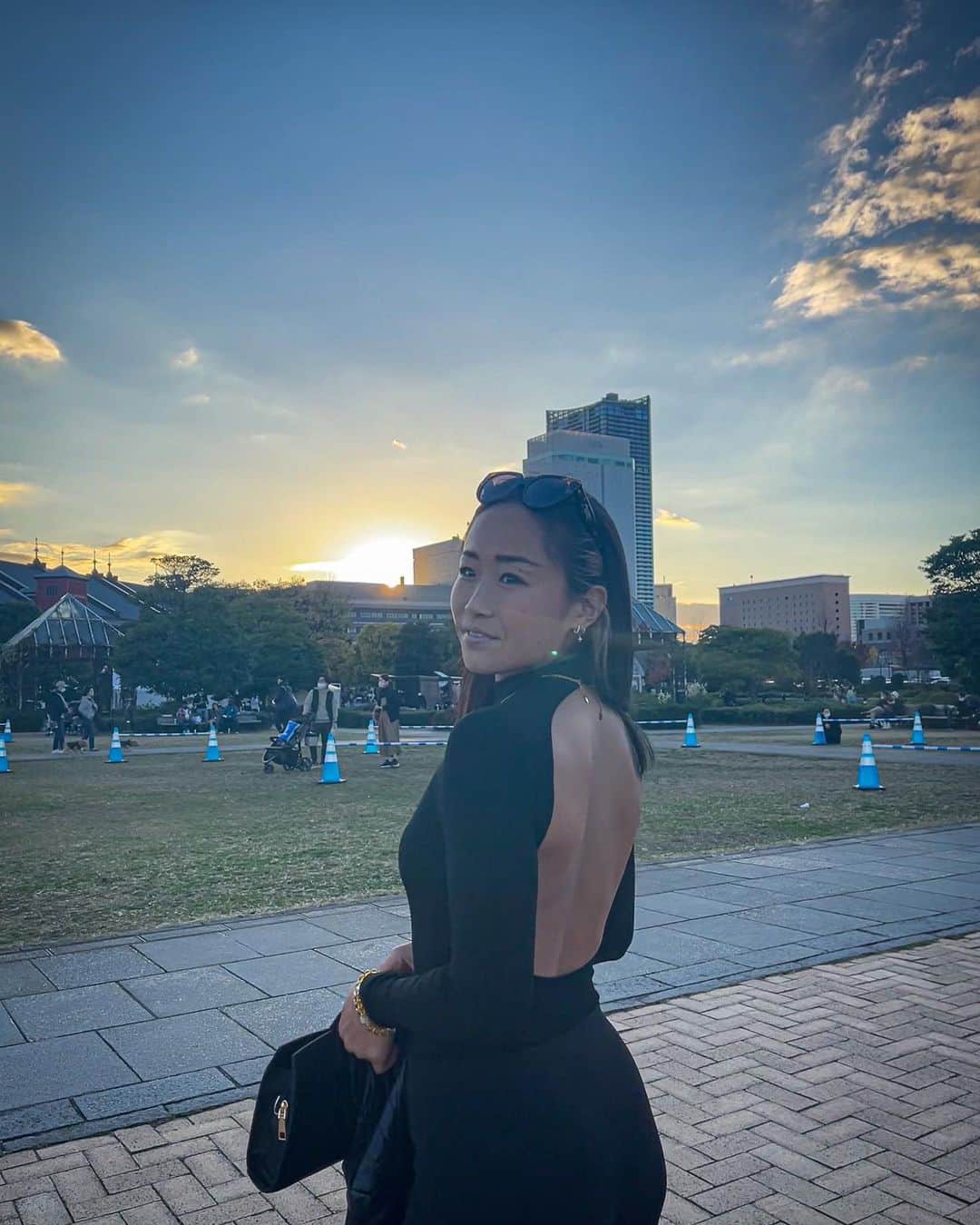 及川栞さんのインスタグラム写真 - (及川栞Instagram)「. FAV body suit🖤🖤🖤 @tsugumiw @tw2021twtw @prada   #fashion#favorite#beauty#strong#fitness#athlete#hockey#international#japan#sunset#bodysuit#tw#autumn#winter#iphone12promax#livephoto」11月30日 19時04分 - shihori.3