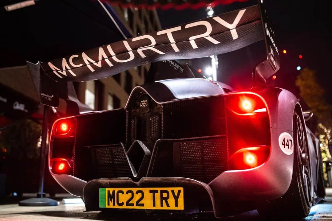 マックス・チルトンさんのインスタグラム写真 - (マックス・チルトンInstagram)「🚨Top Gear Award🚨  The team at Top Gear have one of the most enviable jobs in the world: Driving epic hypercar cars and immersing themselves in all things automotive on a daily basis.  It’s therefore a privilege that out of all the four wheeled action across the globe this year, they have awarded ‘Top Gear’s Moment of the Year’ to the McMurtry Spéirling for THAT moment when we claimed the outright Goodwood Hillclimb Record.   Max, Sir David McMurtry and managing director Thomas attended the awards ceremony at a VIP event in London last night.   The award was presented by Chris Harris and Jack Rix, both of Top Gear fame, from TV and magazine respectively.   Chris Harris enthused "This really was something rather spectacular."  Jack Rix described it as "transcending the norm and bursting out of the petrolhead algorithm and into the mainstream. Millions of people watched it. It was no longer a run, it was automotive history".   Amongst the guest list were other industry leaders Mate Rimac, Christian Von Koenigsegg & Gordon Murray to name a few.  The record breaking and award winning Spéirling was unmissable on display outside the ceremony at White City House, neighbouring the BBC Studios, and created a focal point for guests and the public.   ...and @harrismonkey tried the car out for size and sampled the fan spooling procedure, pics in this album!   #TopGear #MomentOfTheYear #RecordBreakers」11月30日 19時20分 - maxchilton