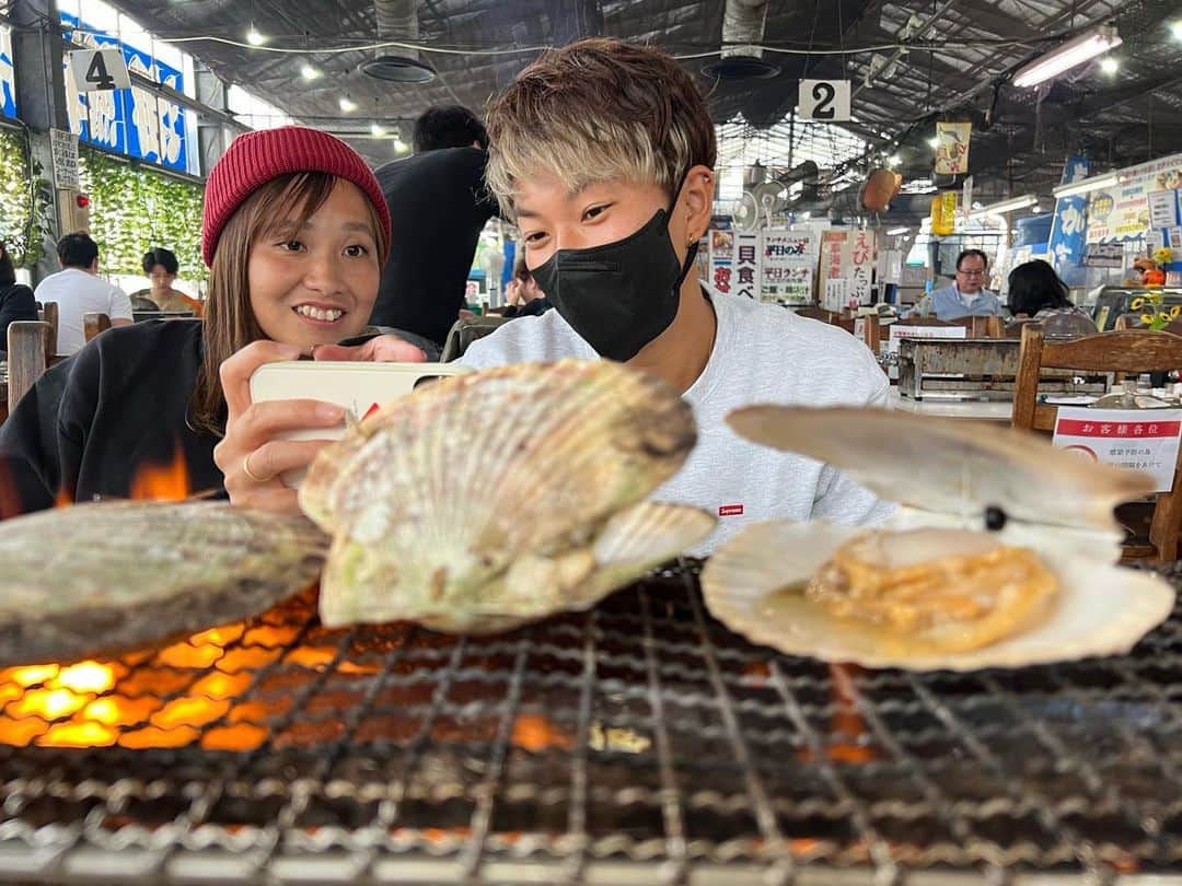 池田咲紀子のインスタグラム：「タノシカッタオモイデ。  〜最高に美味しかったお食事たちとの写真 編〜  #三菱重工浦和レッズレディース  #お旅」