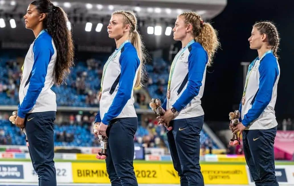 ゾーイ・クラークさんのインスタグラム写真 - (ゾーイ・クラークInstagram)「Happy St Andrews Day. To celebrate, this is a photo from this summer where I achieved one of my all time goals of winning a medal for Scotland 🏴󠁧󠁢󠁳󠁣󠁴󠁿 #standrewsday #Scotland #teamscotland」11月30日 20時48分 - zoey.f.clark