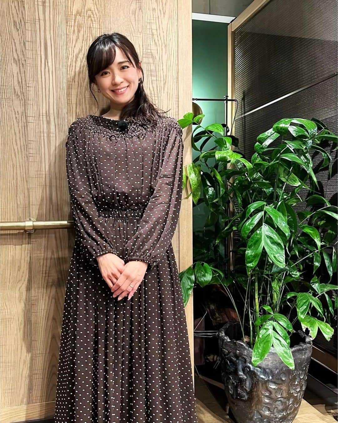 繁田美貴さんのインスタグラム写真 - (繁田美貴Instagram)「*＊ 『よじごじDays』ご覧頂きありがとうございました！ 寒さ対策ご紹介しましたが、 そういえば、、 マネーの知識を増やしていったら ジワジワと懐の寒さ対策になるのかも！？ ということで(無理やり？笑)、 木曜は『マネーのまなび』もぜひ🤗 今夜は、先進医療の費用負担と 不動産投資信託“REIT”について学びます☆ #BSテレ東 #毎週木曜 22:00〜 #マネーのまなび Dress #OBLI」12月1日 20時15分 - handa_miki