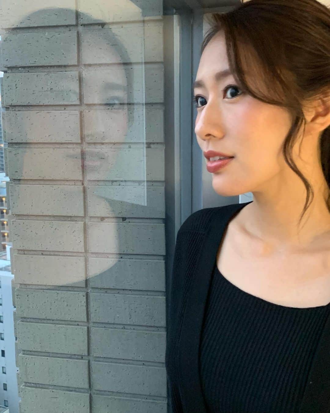 守永真彩のインスタグラム：「. . 今日から本格的に冬らしくなるらしいです。 皆さん暖かくしてお出かけくださいね🤍」