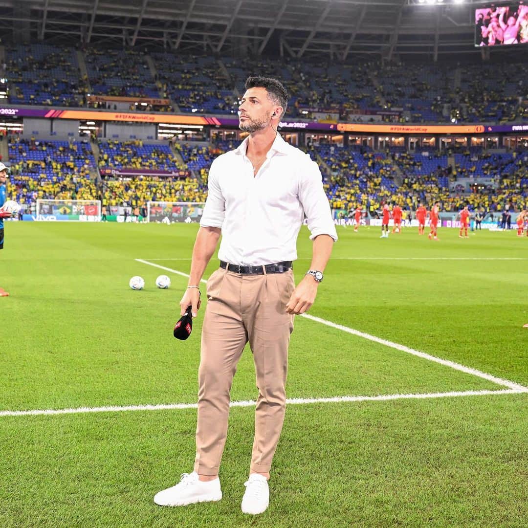 ブレリム・ジェマイリのインスタグラム：「Enjoying this new Chapter 🇨🇭 @swiss_nati_men @fifaworldcup #qatar2022」