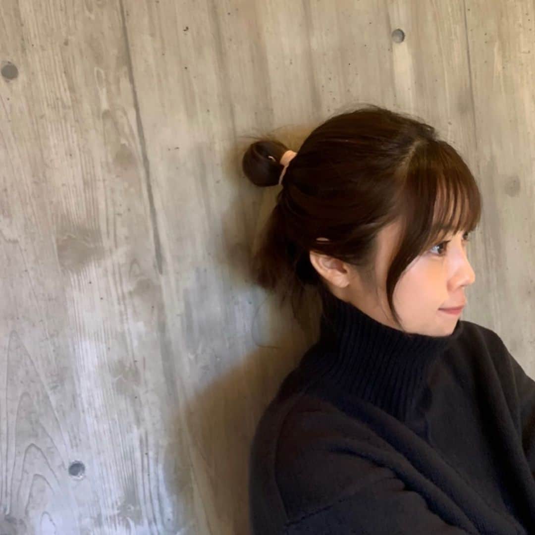 のインスタグラム：「いつの日かのわたしと いつの日か食べた硬めのプリン🍮🥄」