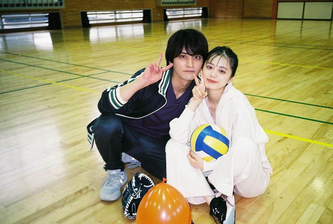 紺野彩夏のインスタグラム：「私たち結婚しました 第5話、ご視聴いただきありがとうございました☺︎ 恥ずかしかった〜！ 見逃し配信の方もぜひ🫶 感想お待ちしております！」