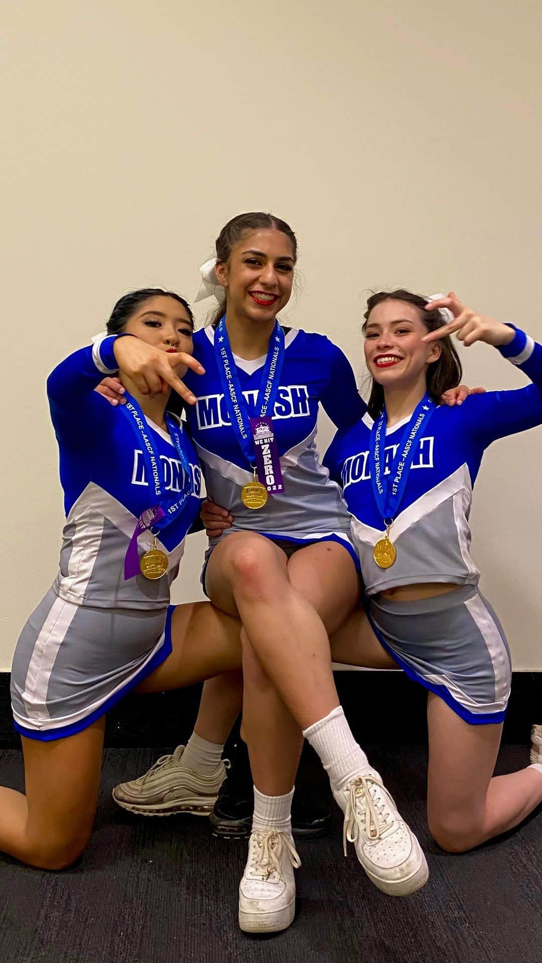 リアンのインスタグラム：「National grand champs ❣️  #cheerleading #unicheer #aascf #aascfnationals #nationalchamps #monashuniversity #monash #チア #チアリーディング」