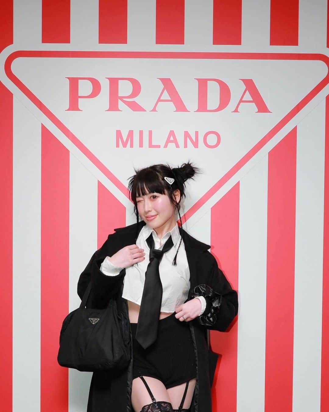 柚月瀬那のインスタグラム：「Holiday with @prada 🧤🤍❤️  hair by @___manaka__ 🙇🏼‍♀️💕 #pradaholiday #daikanyama #代官山　#プラダ」
