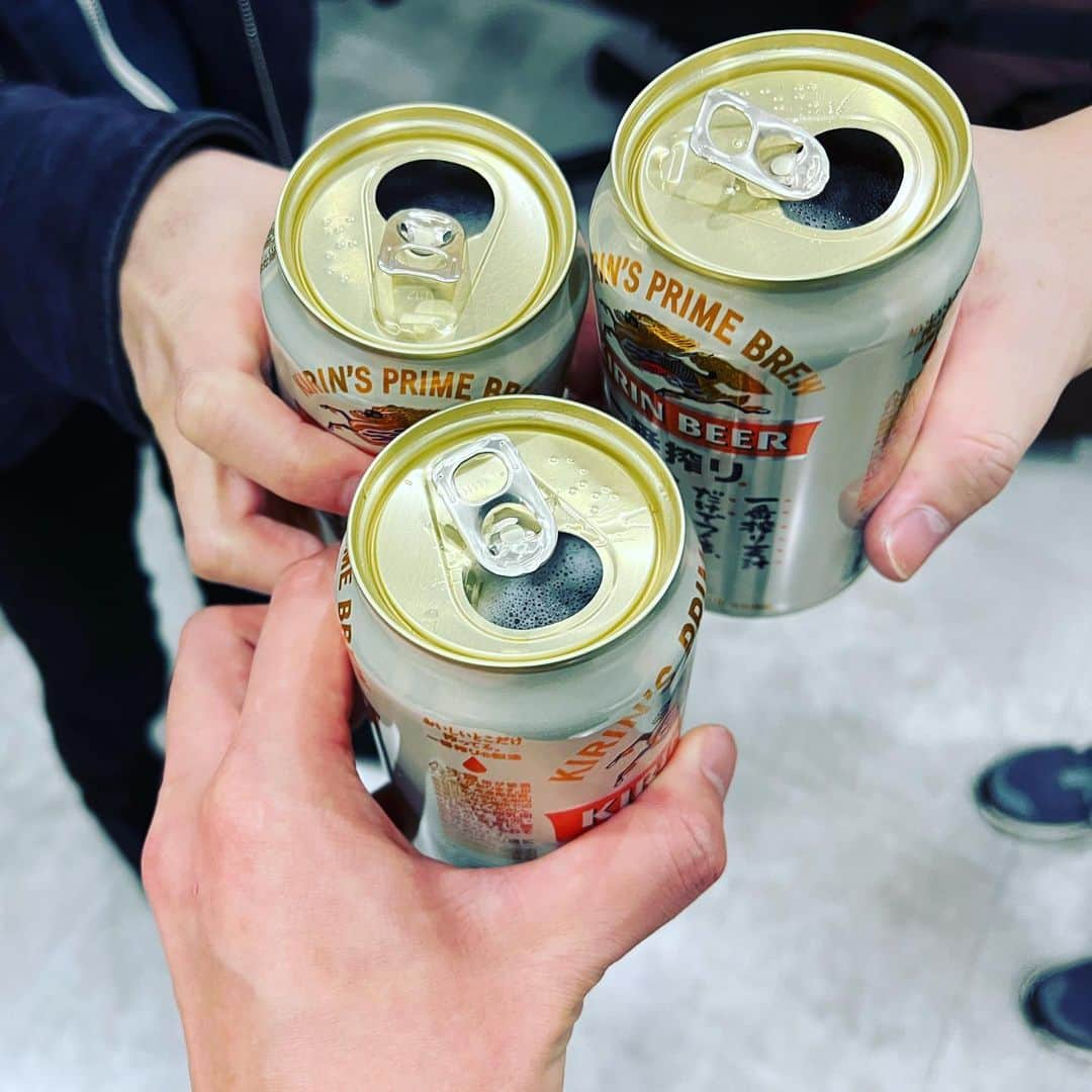 中畑大樹のインスタグラム：「ぷっしろ３年ぶり大阪  たのしかったので  皆さんで乾杯＼(^o^)／  横浜もよろしくお願いします」