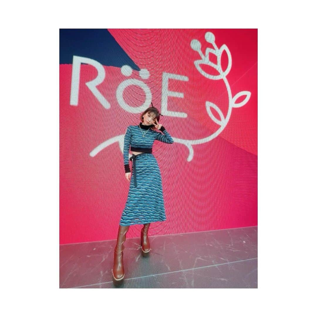 ロイ - RöE -さんのインスタグラム写真 - (ロイ - RöE -Instagram)「みてね♡  👇🏻👇🏻👇🏻👇🏻👇🏻👇🏻  『MUSICGLOBE～Buzz the World～』  3回目のゲストに超ときめき♡宣伝部、 ロイ-RöE-が出演  12月2日(金) 20時00分 スターダストチャンネルにて公開 https://m.youtube.com/channel/UC1cqSd3sBkfNsW9uCK2wmfA  【MEDIA INFO】 3回目のゲストは超ときめき♡宣伝部、 ロイ-RöE-の2組が出演。 各グループの歴史や個性をたどるトークに加え、規格外のスケールで収録されたライブパフォーマンスは必見！ また、これまでに出演したSUPER★DRAGON、ONE N' ONLYなどのスペシャルバージョンライブパフォーマンスも公開！  ◆以降の公開スケジュールはこちら◆ 12月8日(木) 20時00分　　超ときめき♡宣伝部  出演回公開 12月15日(木) 20時00分　 ロイ-RöE-出演回公開 12月22日(木) 20時00分　 スペシャルバージョンのライブパフォーマンス ------------」12月2日 22時51分 - _roeworld_