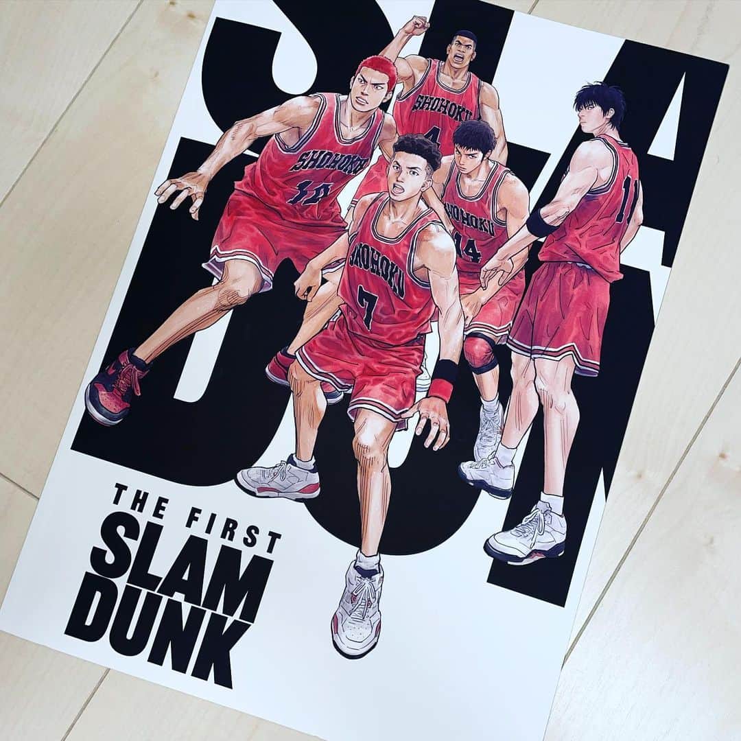 小川哲史のインスタグラム：「凄く良かった😭  CONS欲しくなった  #slamdunk #thefirstslamdunk」