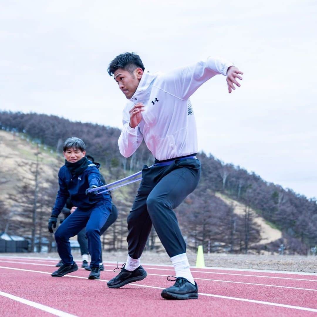 森脇唯人のインスタグラム：「. @underarmour オールアウトウィンターキャンプ  . #アンダーアーマー  #underarmour #勝者は冬に創られる #ボクシング #クロスフィット #サッカー #ラグビー #アメリカンフットボール」