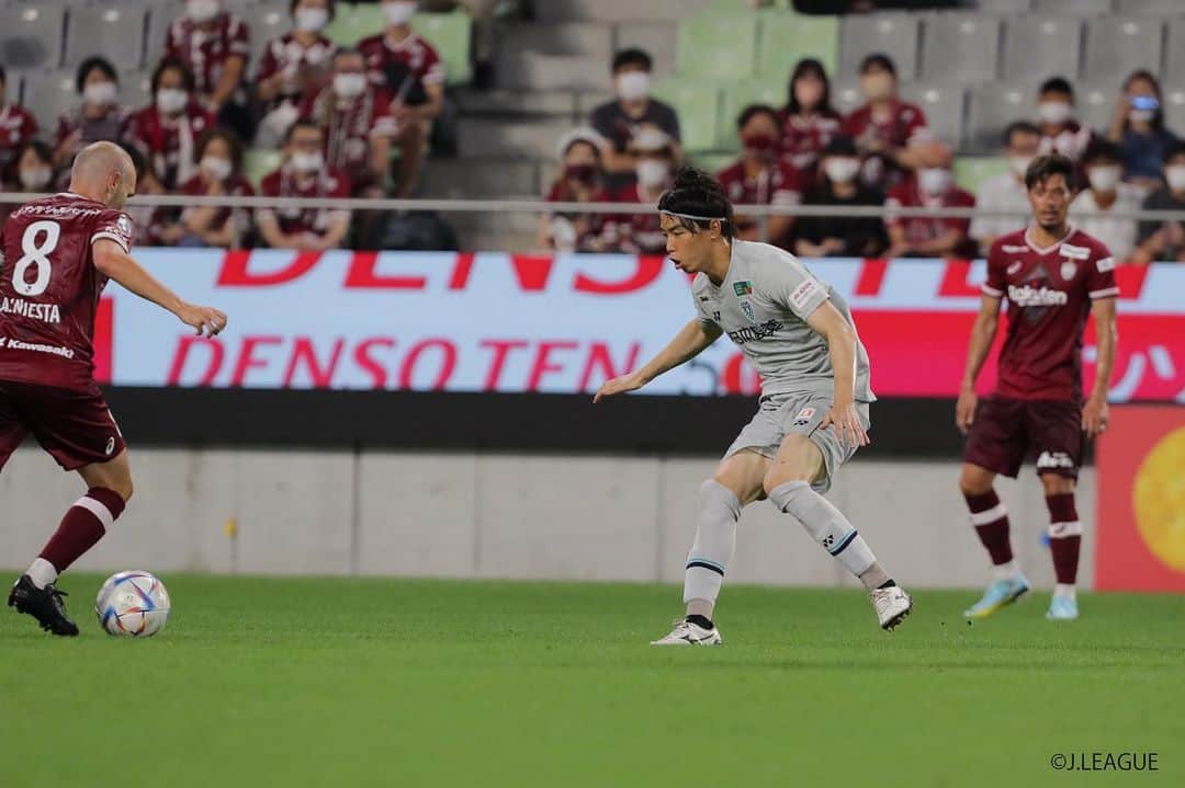 のインスタグラム：「🐝契約更新⚽️  来シーズンもアビスパ福岡の為に全力でプレーします！ 宜しくお願いします！  #アビスパ福岡  #7年目  #福岡  #jリーグ  #gk  #21」
