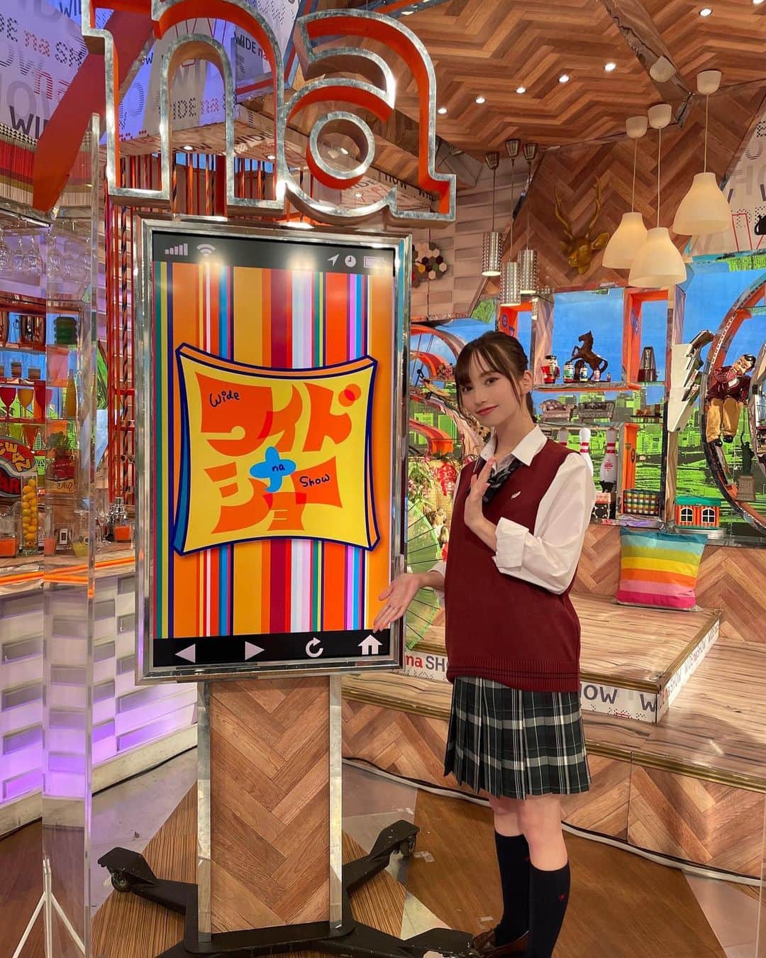 神谷侑理愛のインスタグラム：「《 お知らせ 》 ⁡ 12月4日 10:00-11:15放送の『 ワイドナショー 』に ワイドナティーンとして出演させて頂きます！ ⁡ 2度目の出演、 フジテレビさんでご覧頂けるととっても嬉しいです🎬 ⁡ #ワイドナショー #ワイドナティーン #フジテレビ #神谷侑理愛」