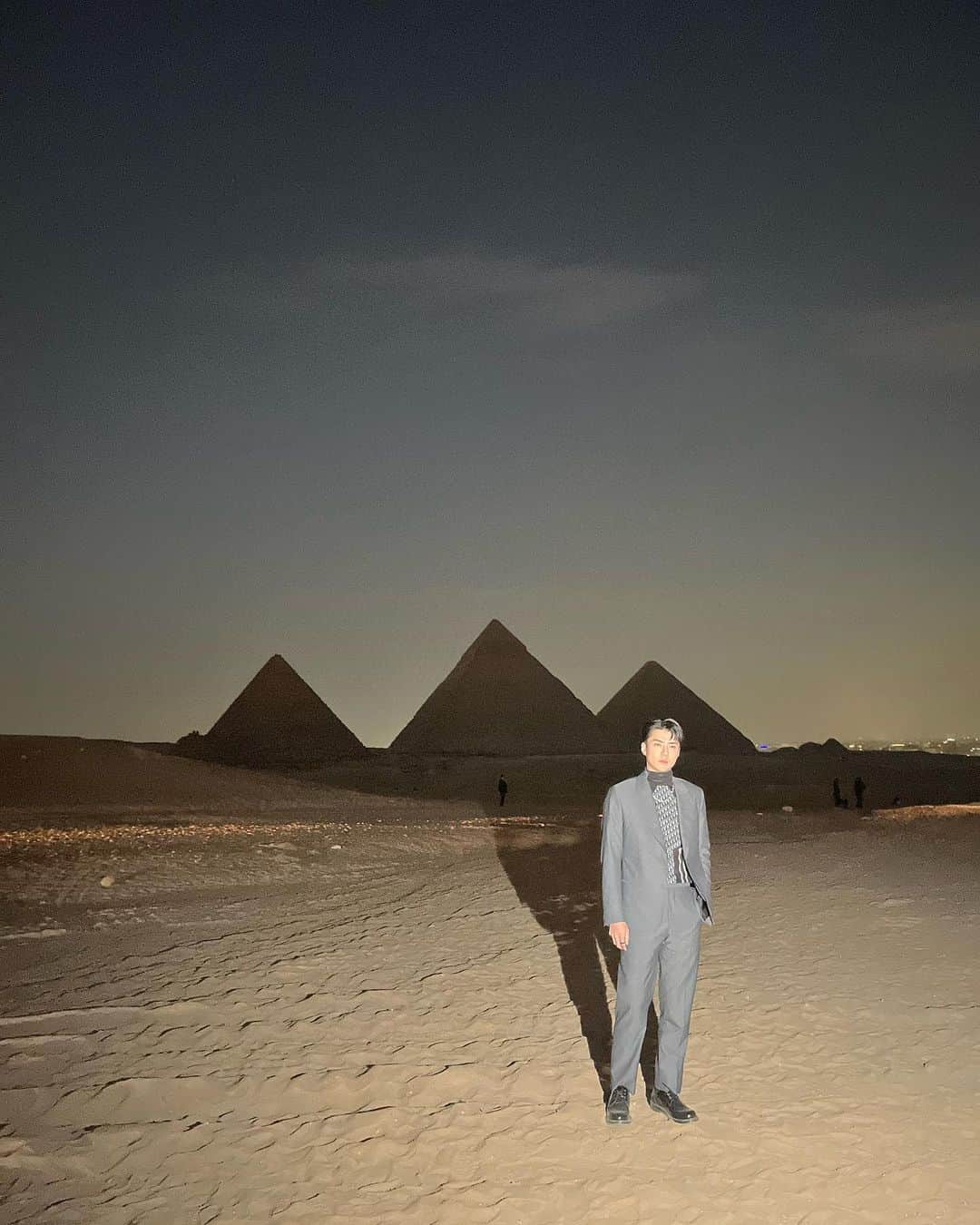 セフン さんのインスタグラム写真 - (セフン Instagram)「#cairo」12月4日 3時13分 - oohsehun