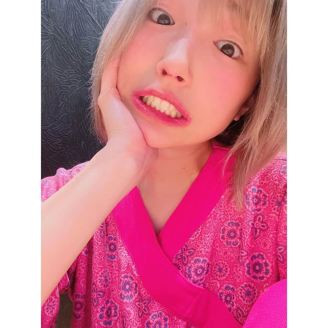 のインスタグラム：「おはよう🐮」
