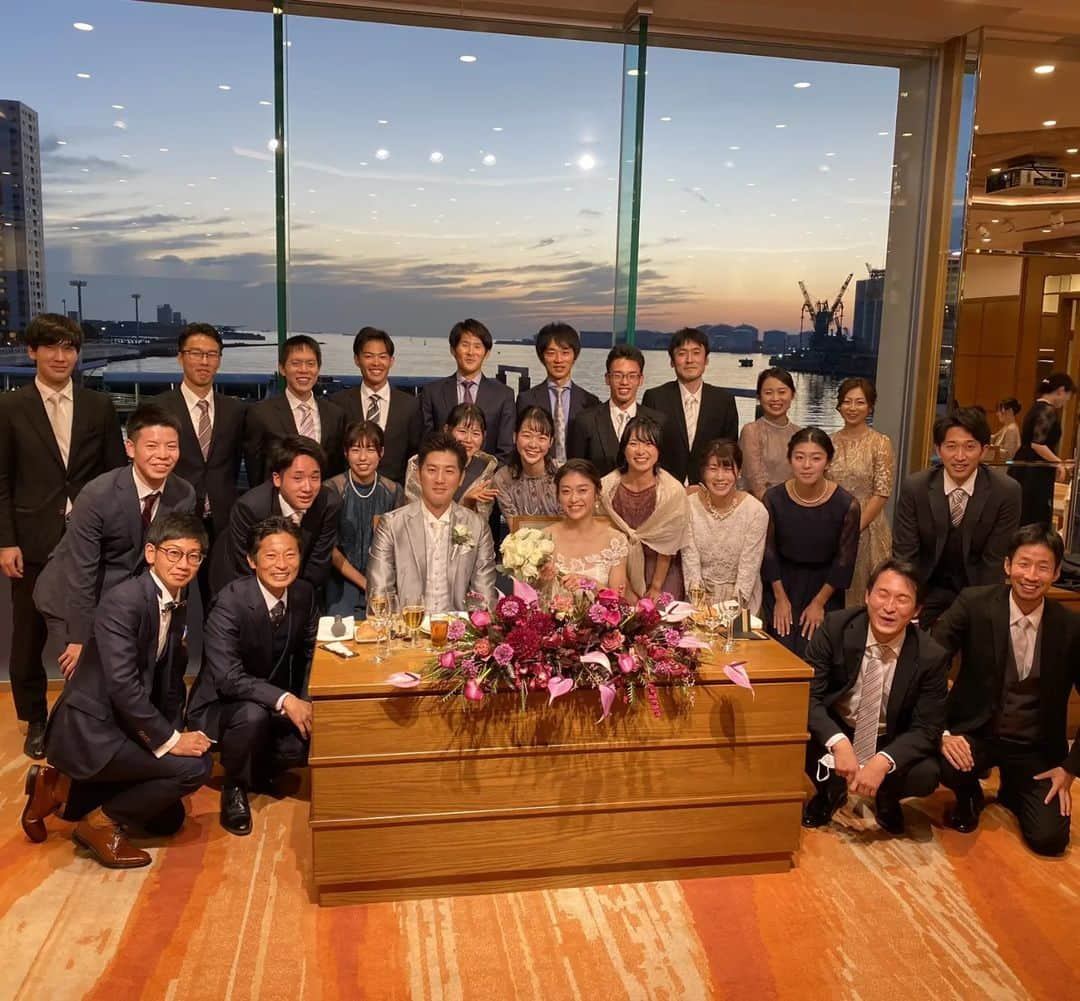 岡田久美子さんのインスタグラム写真 - (岡田久美子Instagram)「12/3(土)アマンダンセイルにて結婚式を挙げさせて頂きました！ まだまだ未熟なふたりですが今後ともよろしくお願い致します✨  Thank you for coming our wedding🎊  #アマンダンセイル #千葉みなと #結婚式 #披露宴」12月4日 11時42分 - okaoka1017