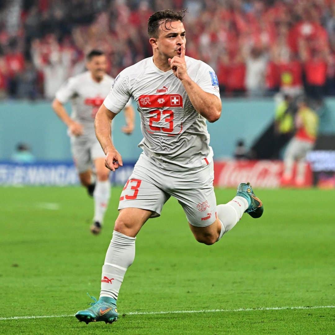 ジェルダン・シャチリのインスタグラム：「🤫😍👌🏼💪🏼🇨🇭⚽️❤️ #XS23 #HoppSchwiiz #allezlasuisse #forzasvizzera」