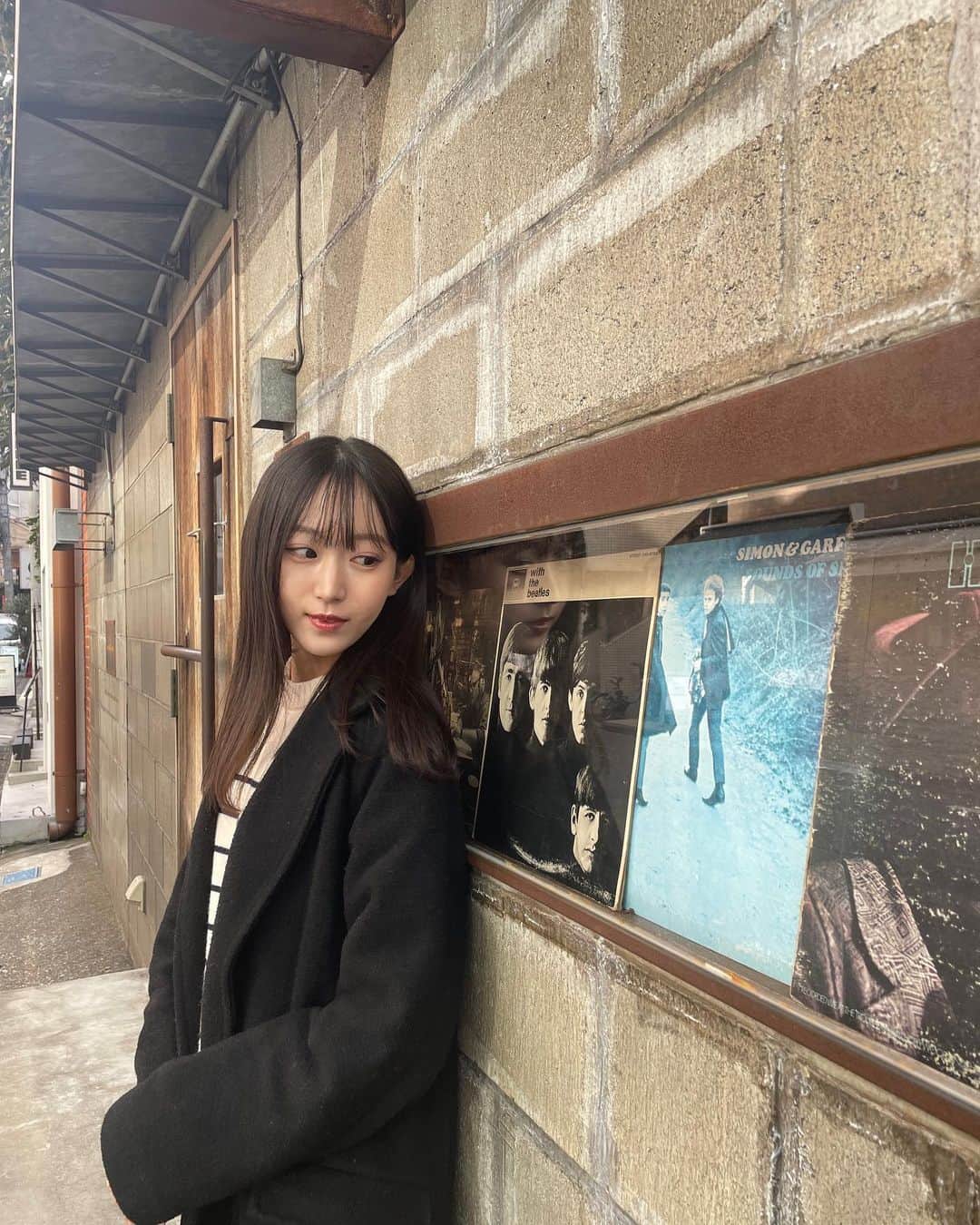 齋れいなのインスタグラム：「📍BarMARTHA@恵比寿  静かに最高のレコード音楽と空間に浸れる素敵な場所でした🍸  大人のみなさまはぜひ行ってみてね☻  #martha#bar#barmartha#恵比寿グルメ#恵比寿バー#恵比寿#女子大生#バー巡り」