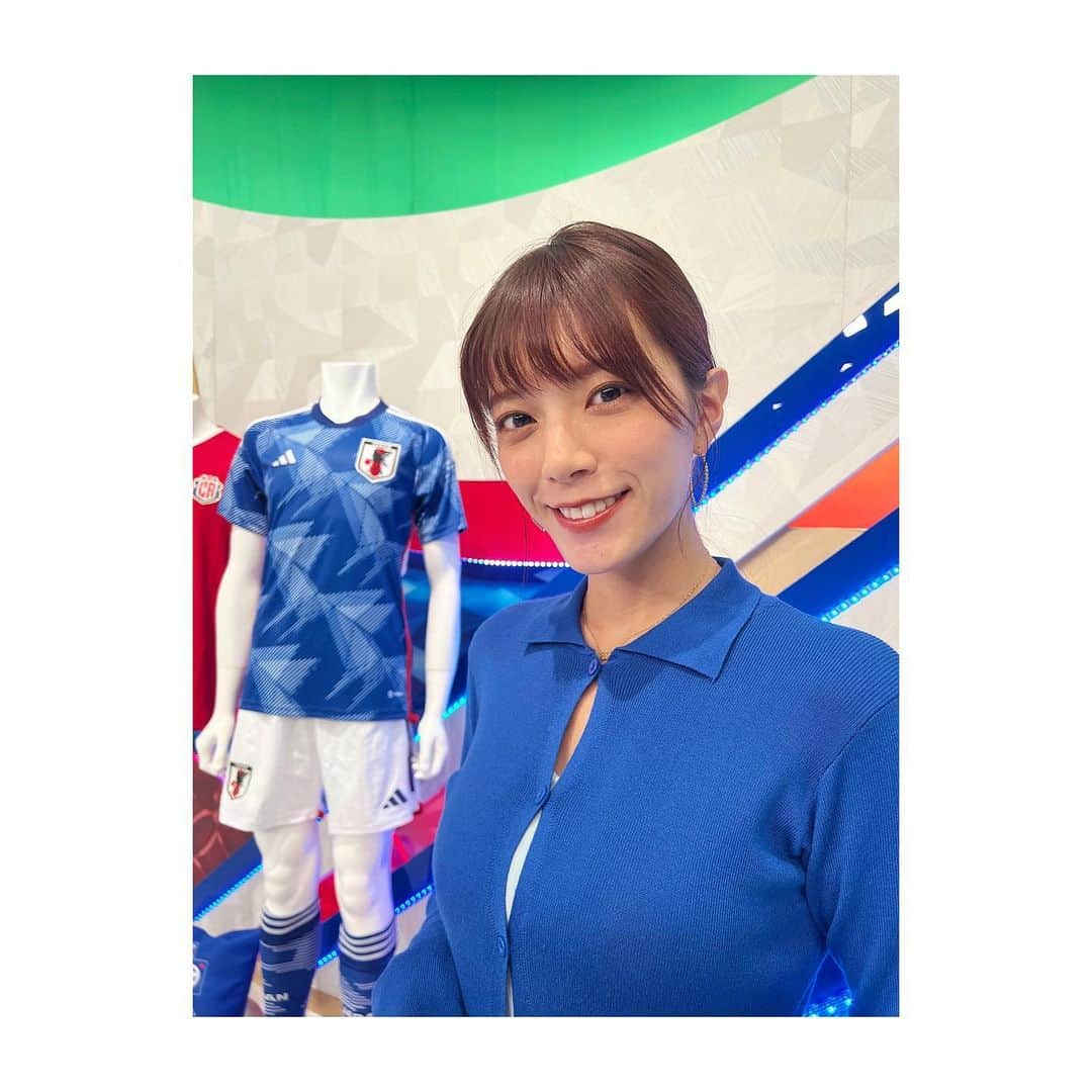 三谷紬さんのインスタグラム写真 - (三谷紬Instagram)「* #日本 対#クロアチア キックオフまで およそ２5時間とちょっと。 緊張してきました… 明日もABEMAにてスタジオ進行を担当します⚽️💙 矢部さん、影ちゃん、カタール帰りの槙野選手、伊野波さんと 最強の布陣でお伝えする予定です🔥 ベスト8に進出する日本代表を 皆さんの目で見届けましょう！！！ その前に今日は #フランス 対#ポーランド #イングランド 対#セネガル の試合があります。 もちろん観ますよ〜❤︎」12月4日 23時03分 - mitani_tsumugi