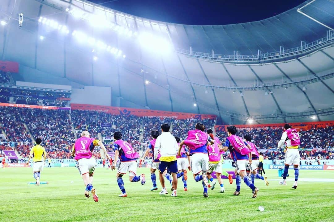 田中碧さんのインスタグラム写真 - (田中碧Instagram)「🇯🇵 The sky is the limit. It's time to make dream come true.  #japanfootballassociation  #worldcup  #🇯🇵 #17 #田中碧」12月4日 20時09分 - tnk_0910